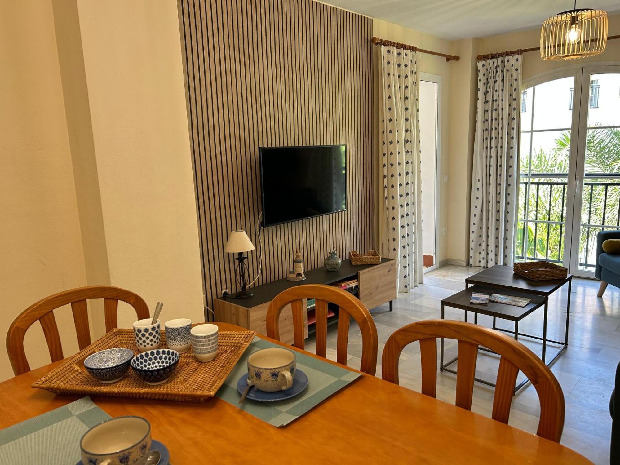 Adoorable Timon 2, 3 Habitaciones,piscinas , 300 Metros Playa Benalmádena