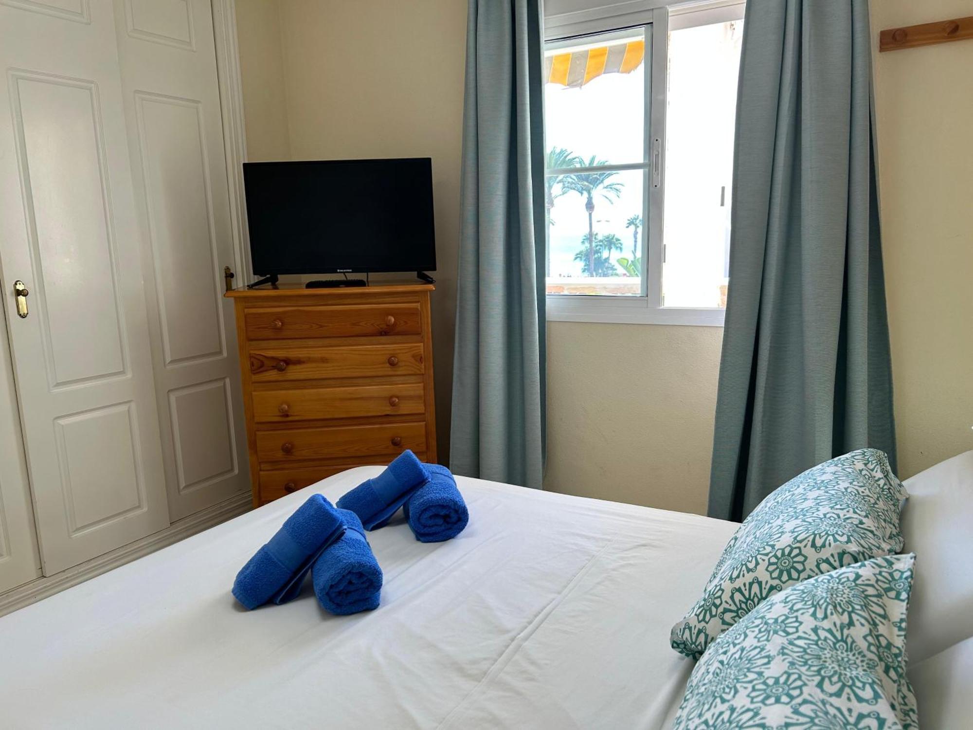 Apartamento Adoorable Timon 2, 3 Habitaciones,piscinas , 300 Metros Playa Benalmádena